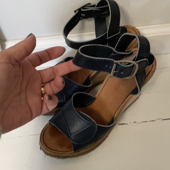 Authentic Chloe Wedge Shoes 💝⭐️💝 - Picture 12 of 12